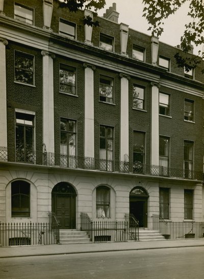 Tavistock Square von English Photographer